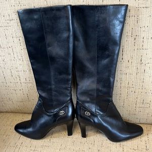 Joan & David Black Leather Boots